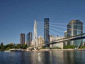 Unclassified image, 5 of 19, button