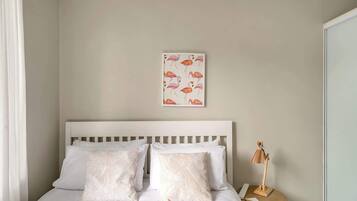1 bedroom, iron/ironing board, Internet, bed sheets