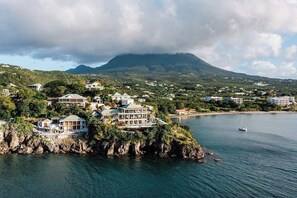 Exterior - Beautiful 3 story 8,000 sq ft Oceanside Mansion (Nevis)