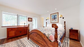 2 bedrooms, WiFi, bed sheets - Forest Creek #15 (2-Bedroom Condo) by RedAwning (Mammoth Lakes)