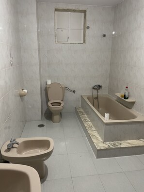 Baignoire, bidet