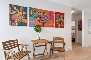 Living room - Executives Travelers Perfect House 3-Bedrooms (Miami)