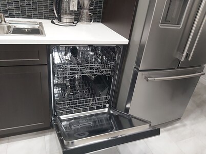 Classic and modern suite 10 minutes away from city center