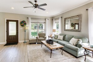 スマートテレビ、PC モニター、プリンター