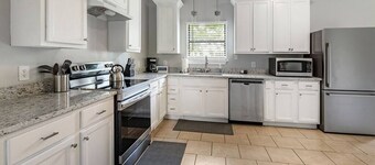 Country Living with Fishing Lake and Bright Stars!