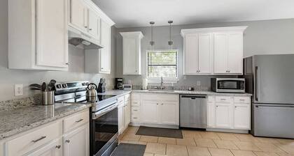 Country Living with Fishing Lake and Bright Stars!