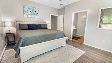 3 間睡房、Wi-Fi、床單