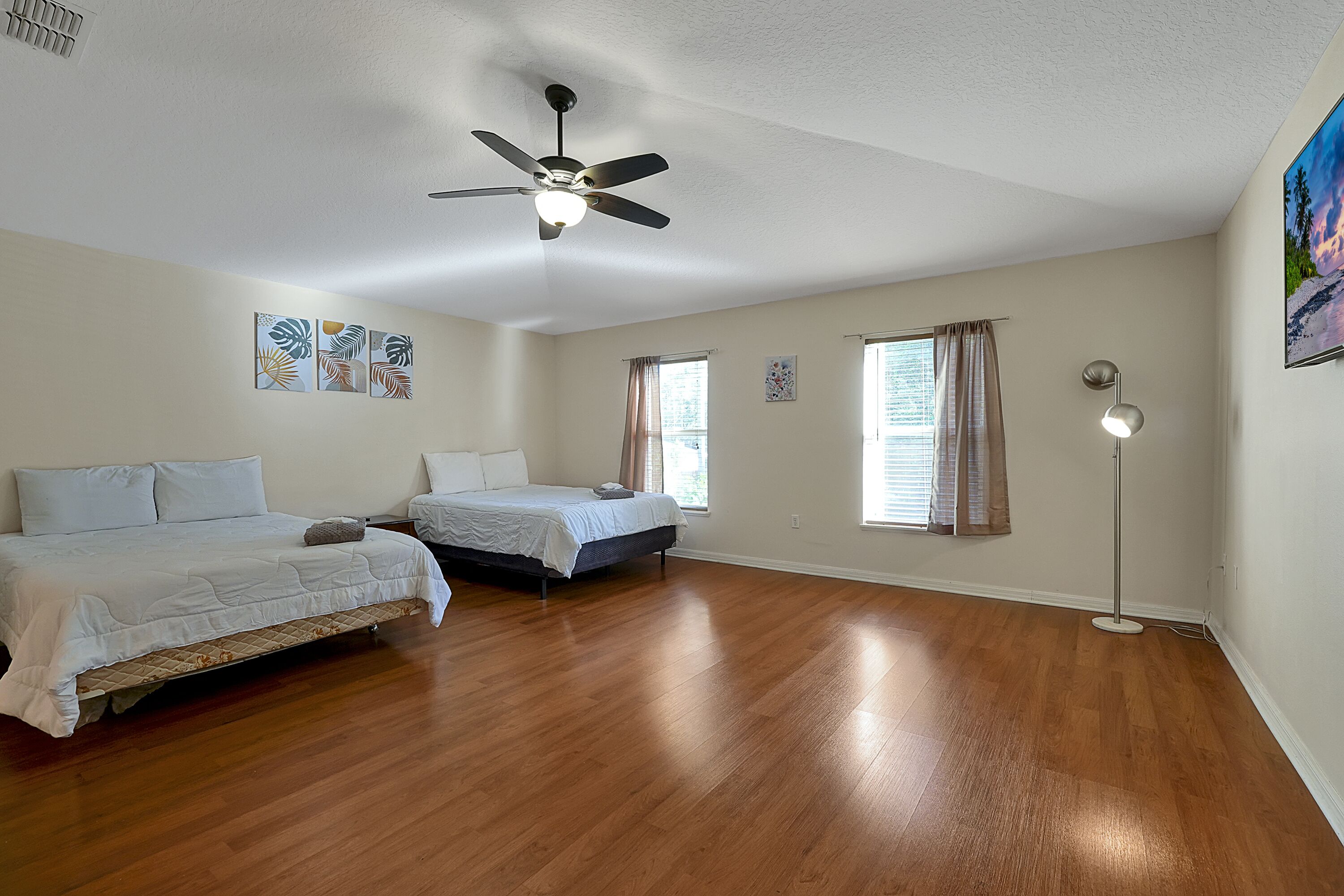 6 habitaciones, wifi y ropa de cama 