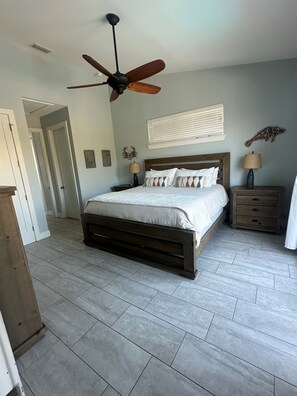 3 bedrooms, travel cot, free WiFi, bed sheets