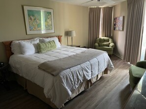 2 室のベッドルーム、アイロン / アイロン台、WiFi (無料)、ベッドシーツ