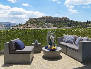 Suite with Terrace | Terrace/patio - ACROPOLIS CITY LIFE BH (Athens)