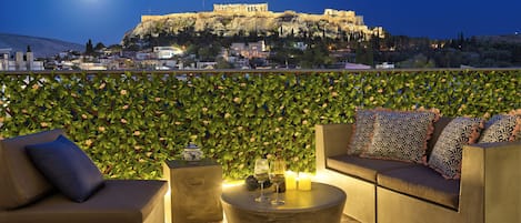 Suite with Terrace | Terraza o patio