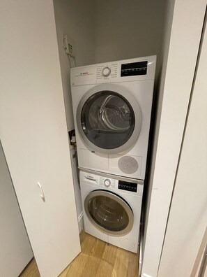 Interior - Luxury Apartment Minutes From Columbus Circle (New York)