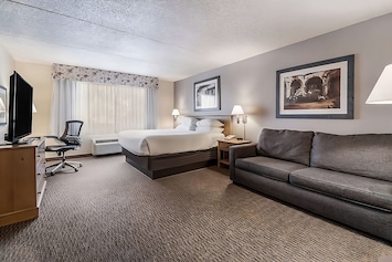 Unit w/ King size bed
