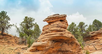 Cave Lakes Canvas Cabin Deluxe Suite #3 (Sleeps 6)