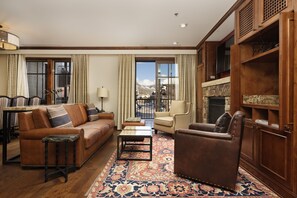 Smart TV, fireplace, printers