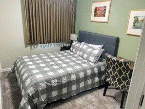 3 chambres, bureau, fer et planche à repasser, Wi-Fi gratuit