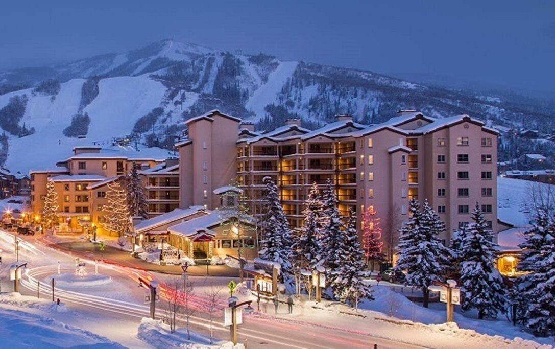 3 Bedroom Ski-in\/Ski-out Holiday at Spectacular Steamboat