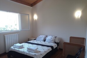 2 Schlafzimmer, Bügeleisen/Bügelbrett, WLAN