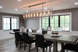Dining - High tech modern farmhouse in Franklin, NY (Franklin)