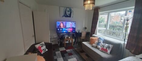 1 Schlafzimmer, Bügeleisen/Bügelbrett, kostenloses WLAN, Bettwäsche