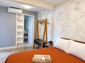Apartment | Premium bedding, desk, laptop workspace, WiFi (free) - Ap. Aconchego do Campeche (Florianópolis)