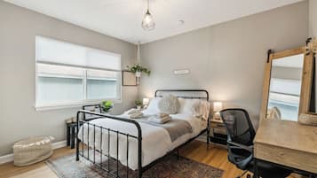 3 Schlafzimmer, Bügeleisen/Bügelbrett, Reisekinderbett, WLAN