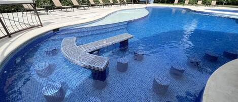 Utomhuspool