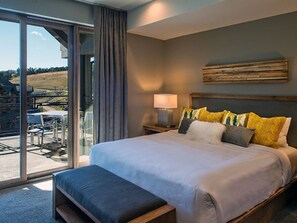 Room - Luxurious 1BR, 1.5Bath mountainside resort/condo (Breckenridge)