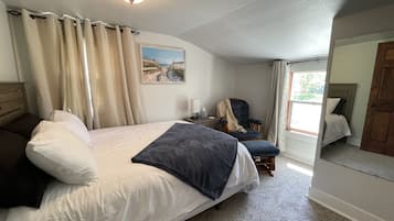 2 Schlafzimmer, Schreibtisch, BĂŒgeleisen/BĂŒgelbrett, Reisekinderbett