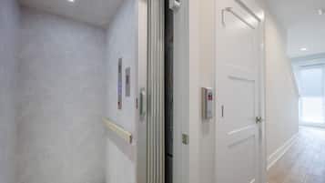 Huis (5 Bedrooms) | Accommodatievoorzieningen