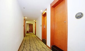 Interior - Lixin Hotel (Guilin Sun Moon Twin Pagodas & Elephant Trunk Hill Scenic Area Branch) (Guilin)