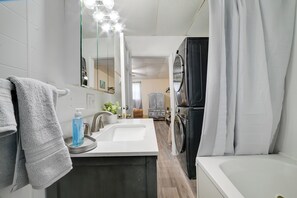 Haartrockner, Handtücher