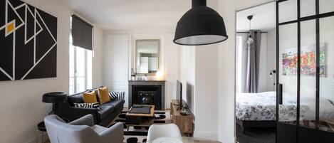 1 غرفة نوم ومكواة/لوح كي وواي فاي مجانًا وملاءات أسرّة