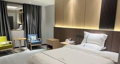 Dongfang Guanda Business Hotel