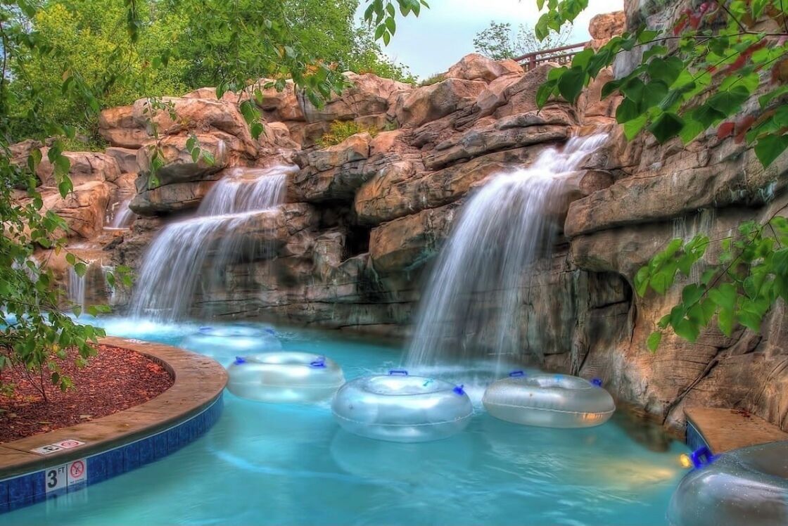 Indoor pool, outdoor pool