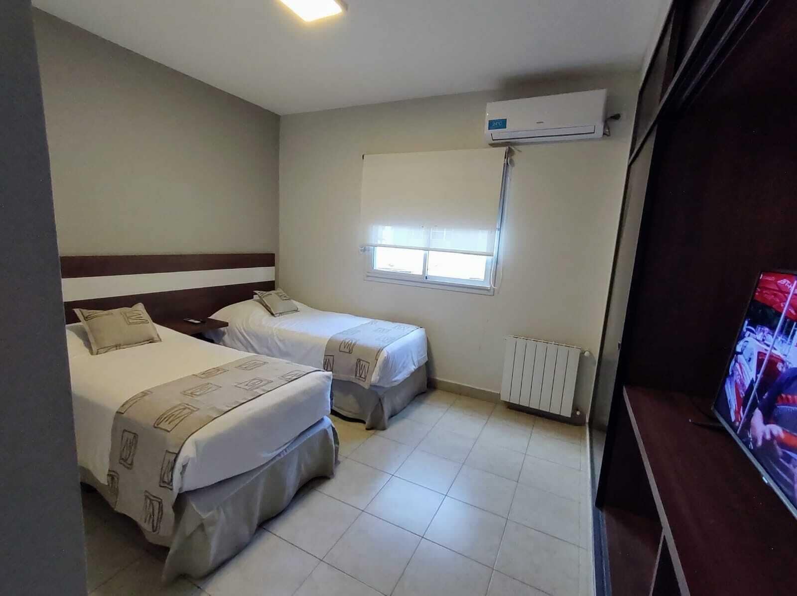 standard studio suite | down duvets, free wifi, bed sheets