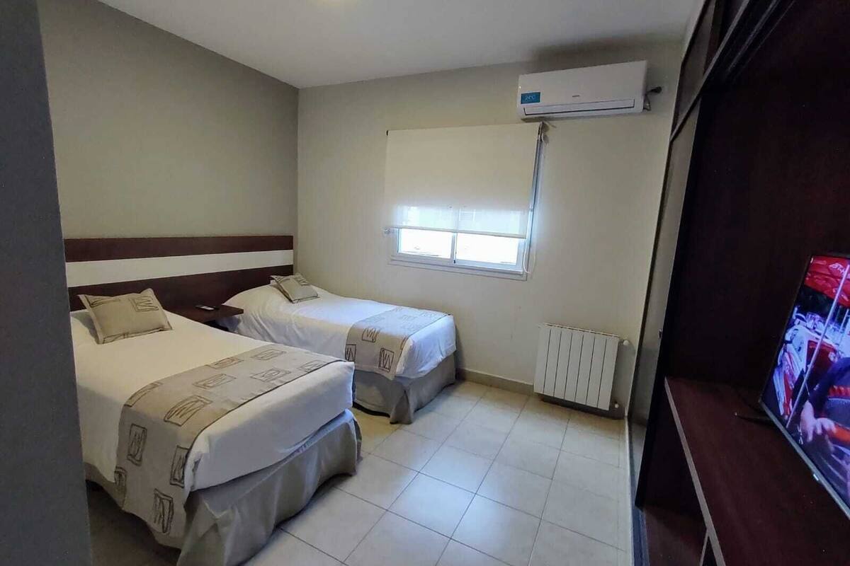 standard studio suite | down duvets, free wifi, bed sheets