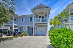 Exterior - Luxury Barefoot Resort Retreat: Pool, Marina Views (North Myrtle Beach)