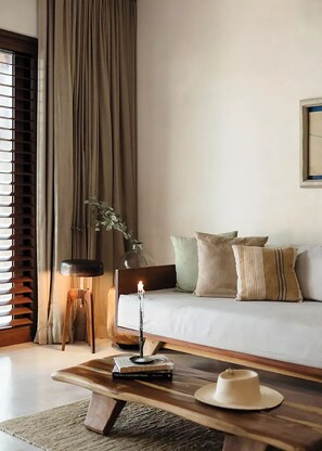 TV - Villa Mariola, Tulum – Beachfront • Chef Included (Tulum)