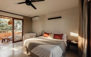 5 bedrooms, iron/ironing board, travel cot, free WiFi - Villa Mariola, Tulum – Beachfront • Chef Included (Tulum)