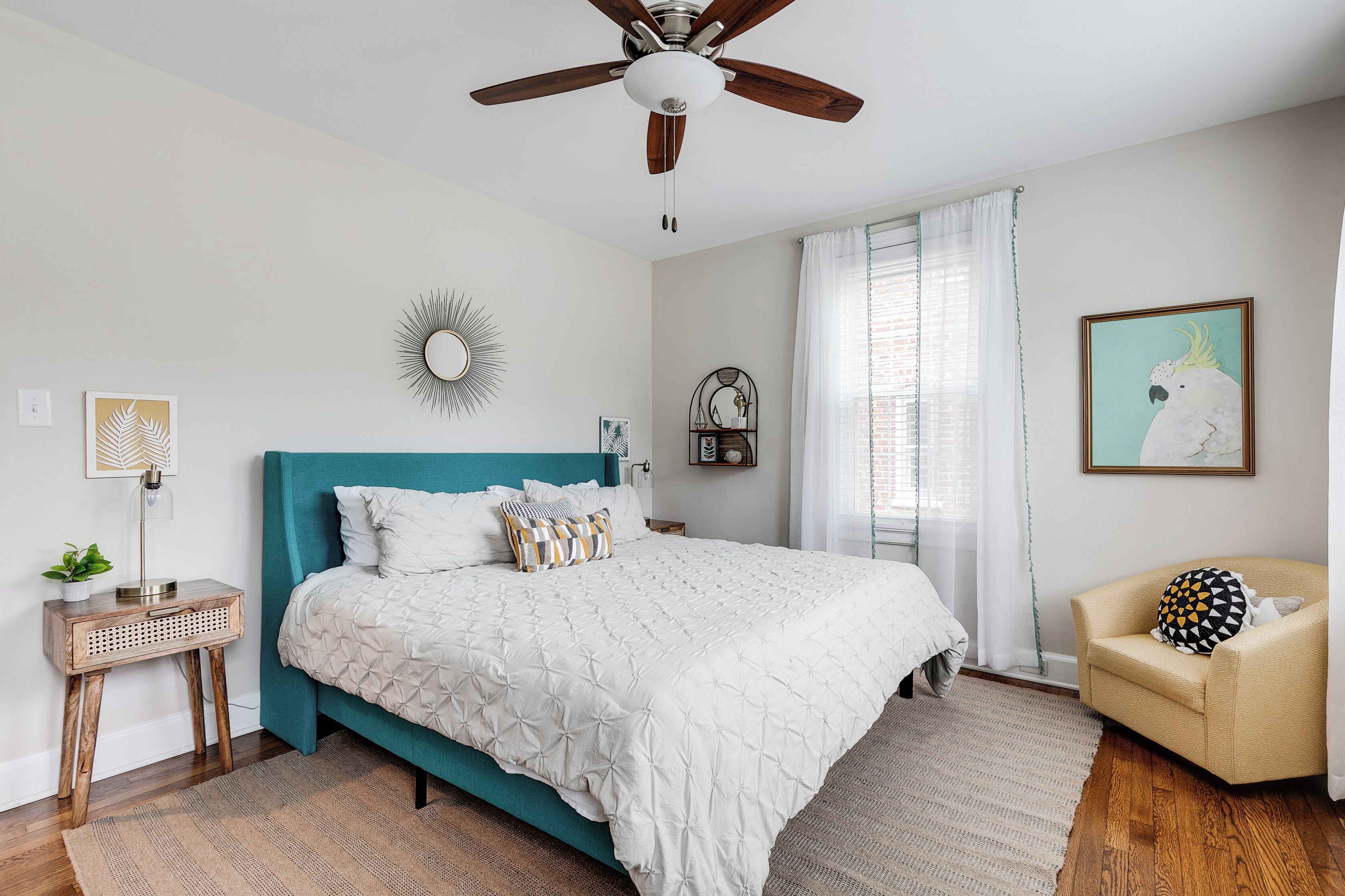 2 多间卧室、熨斗/熨衣板、WiFi、床单