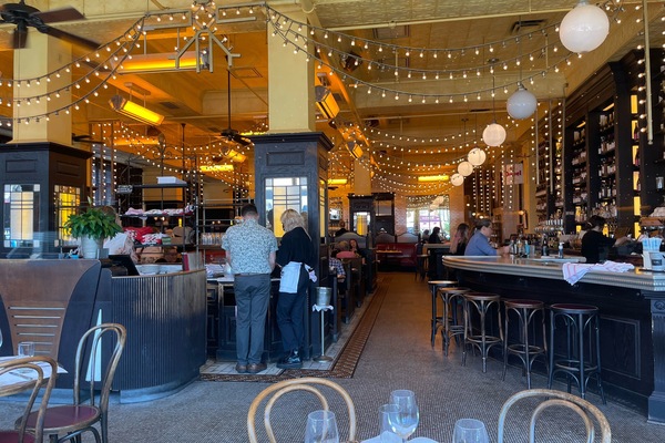 Bar (en la propiedad)