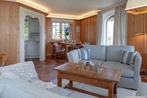 Televisión, estéreo