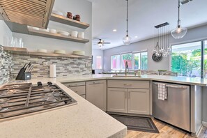 Fridge, microwave, stovetop, dishwasher - Spacious Folsom Getaway w/ Pool & Hot Tub! (Folsom)