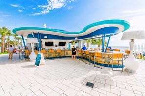 Bar (en la propiedad)