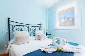 1 makuuhuone, silitysrauta/-lauta