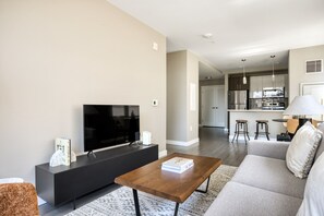 Téléviseur, chaîne audio