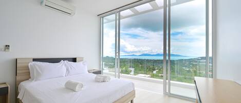 7 bedrooms, desk, iron/ironing board, WiFi