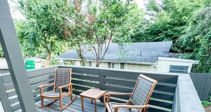Charming 2 BR Townhome in the Heart of Homewood